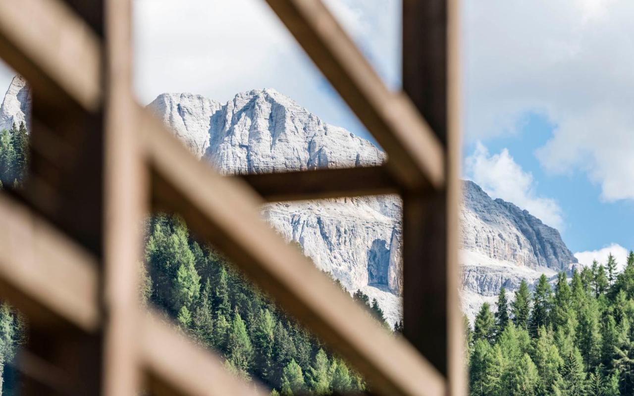 Cadepunt The Dolomites Lodge Сельва-ди-Валь-Гардена Экстерьер фото