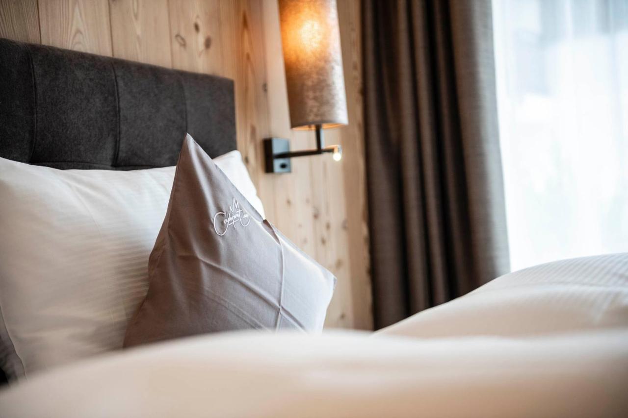 Cadepunt The Dolomites Lodge Сельва-ди-Валь-Гардена Экстерьер фото