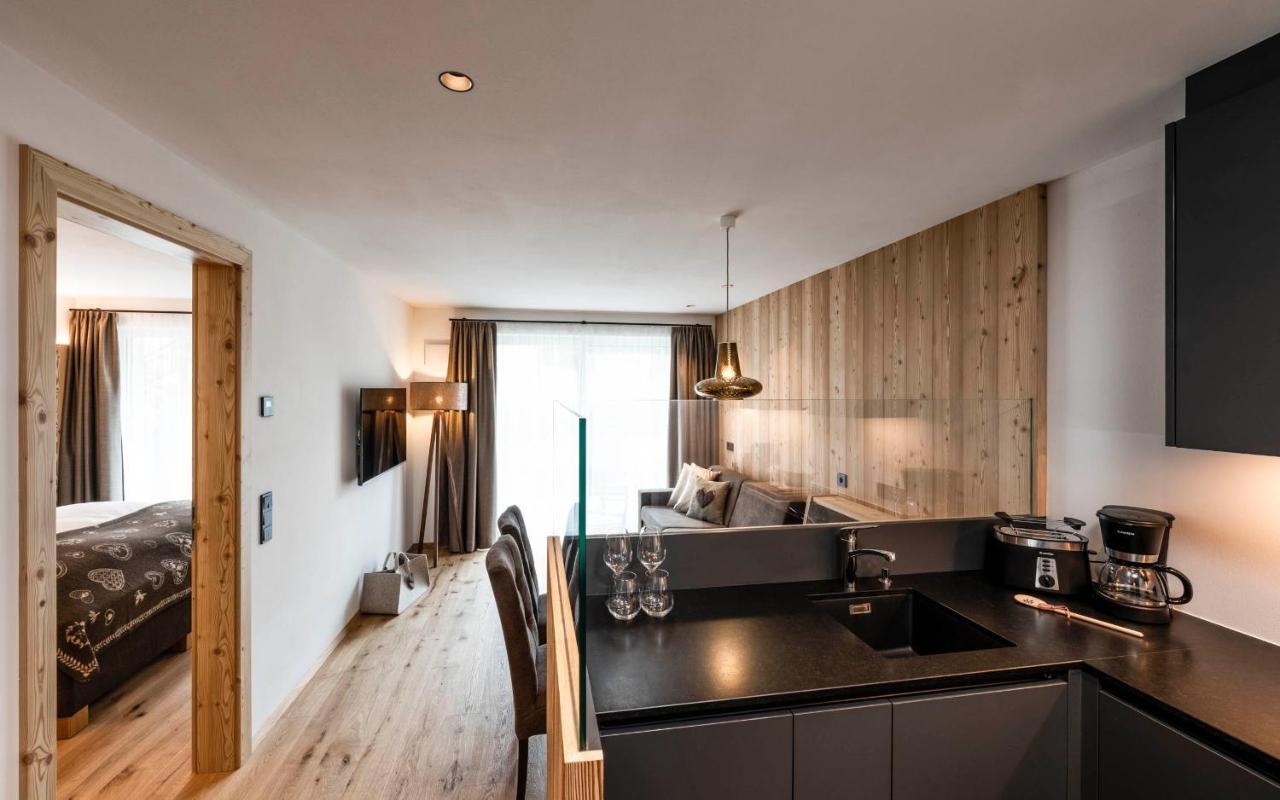 Cadepunt The Dolomites Lodge Сельва-ди-Валь-Гардена Экстерьер фото